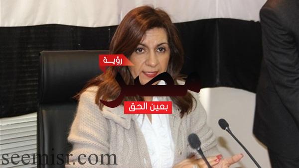 السفيرة نبيلة مكرم ومتابعتها لحالة المواطن المصري المعتدى عليه