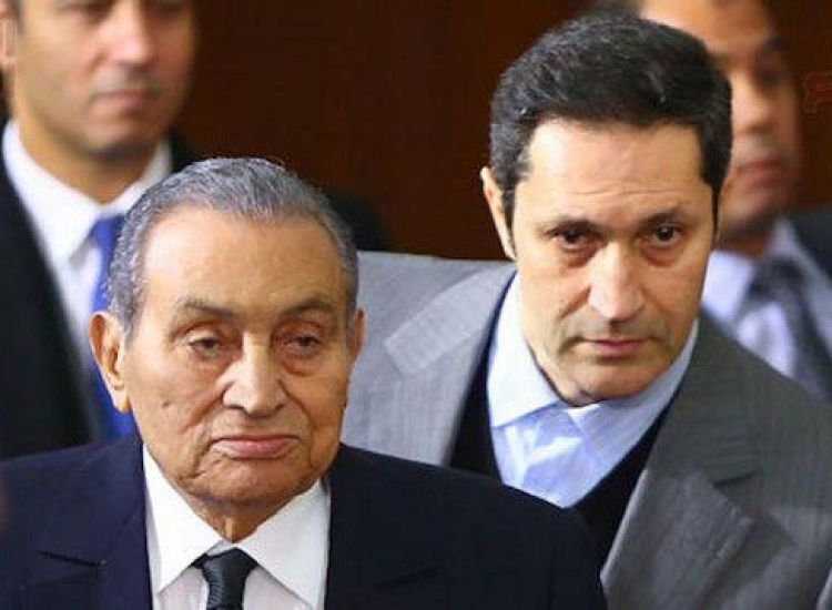 فريد الديب يكشف تفاصيل الساعات الأخيرة من حياة حسني مبارك قبل وفاته